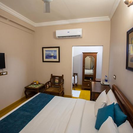 19VillaMira Pondicherry Esterno foto